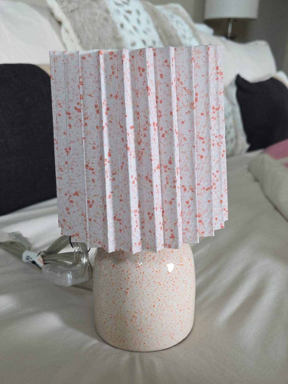 Room Essentials Cream Ceramic Lamp Set Of Two with Peach Speckled Shade